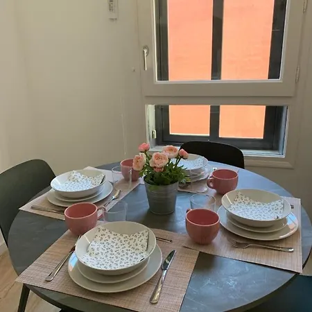 The Closest Apartments * Figueres (Girona)